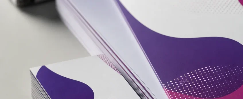 Brochure e biglietti da visita aziendali stampati da Point